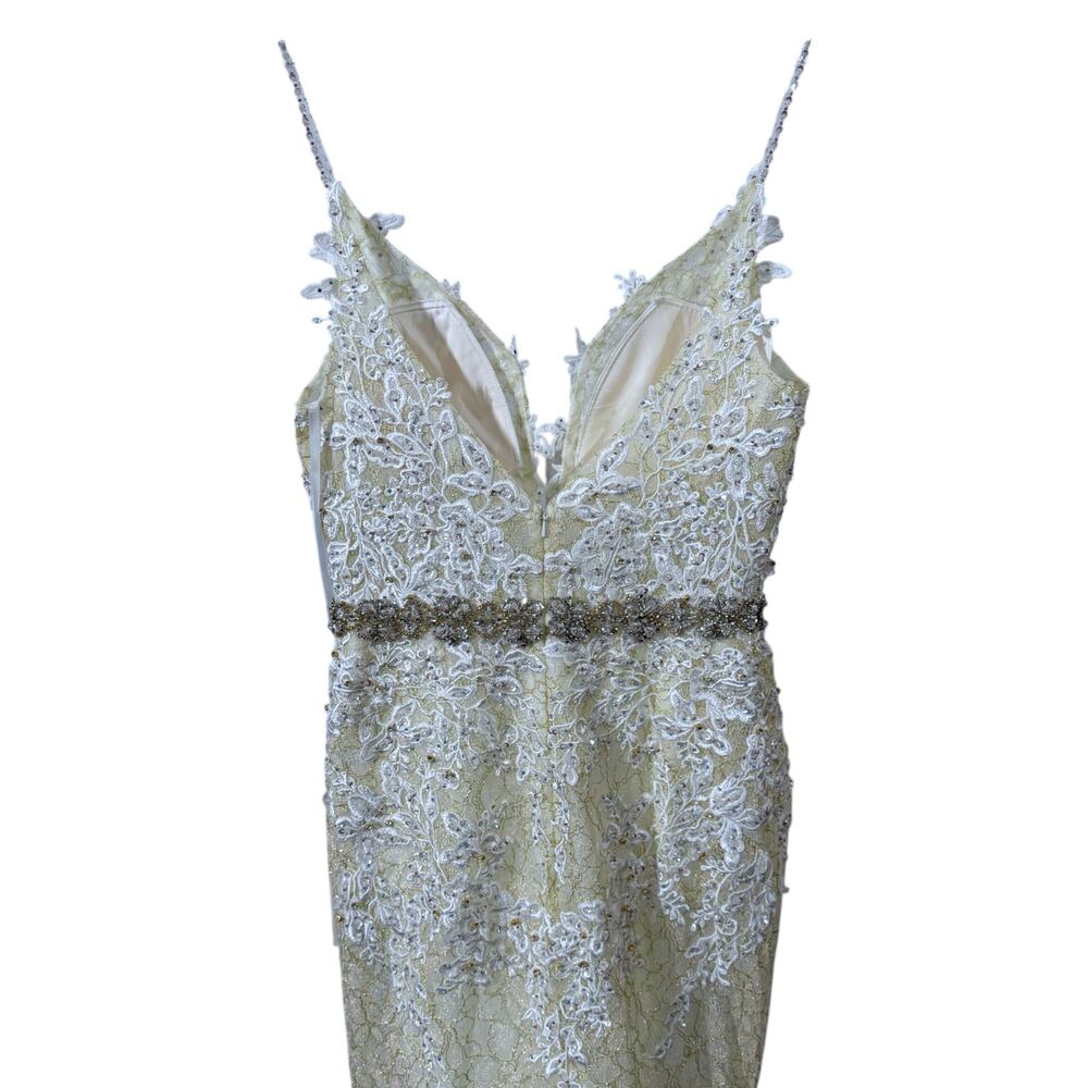 Mac Duggal Size 0 Delicate Floral Lace Long Evening Gown Ivory Prom Princesscore - Picture 8 of 16